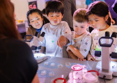 Science Night 2026 - Kleine Forscher:innen